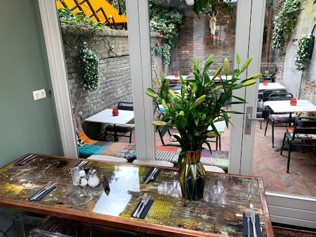 NUL73 Lunch en Diner Café