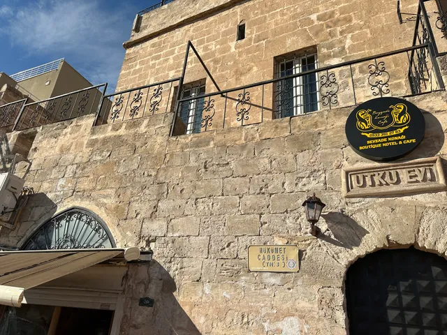 BEYZADE KONAĞI HOTEL