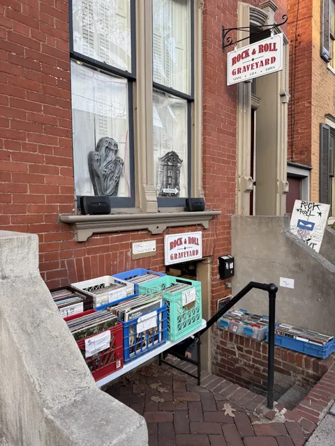 Rock and Roll Graveyard