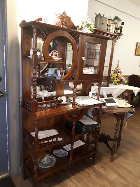 Country Manor Kitchen