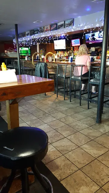 Pete's Cutting Board & Reuben Tavern