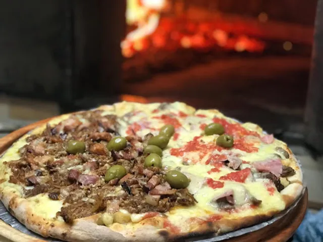 Estação Restaurante, Pizzaria & Esfiharia