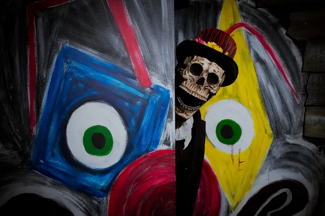 Houdini's Escape Room Experience - Sheffield