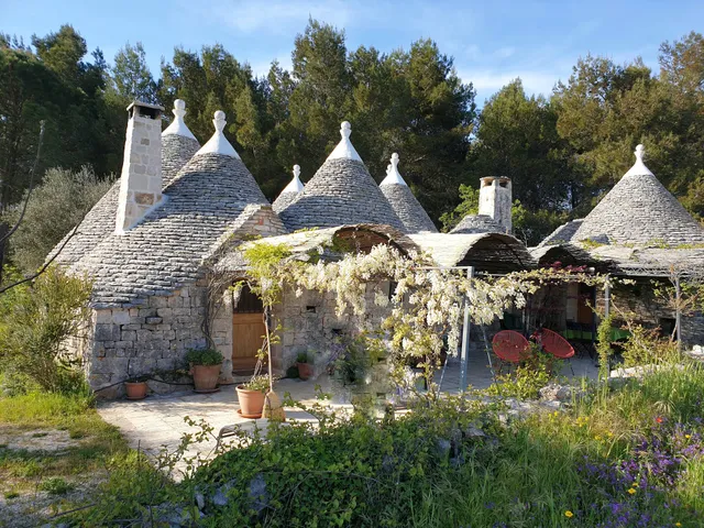 Trullo nel bosco - Dimora romantica