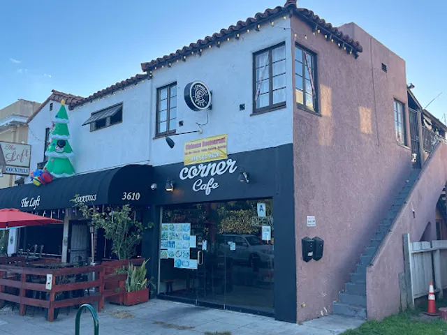Corner Cafe