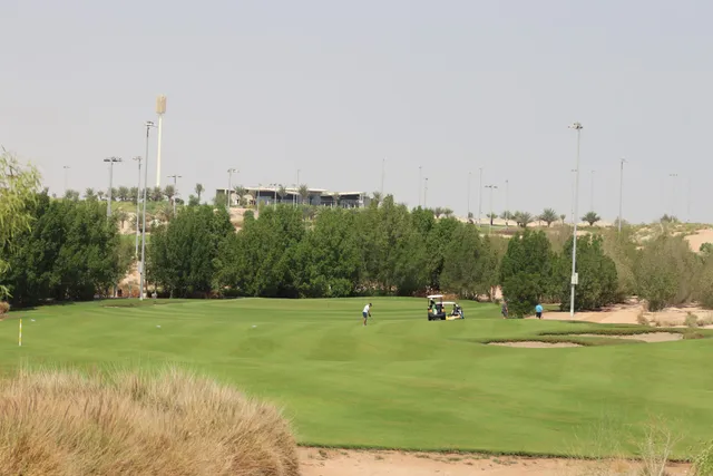AL RUWAIS GOLF CLUB