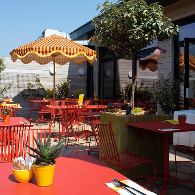 Brightside Roadside Dining Saltash