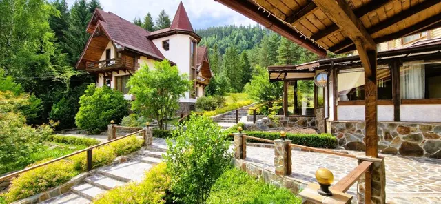 Vidpochynkovyy Kompleks "Khyzhky"