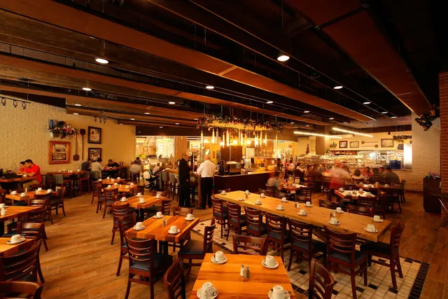 San Martín • Oakland Place