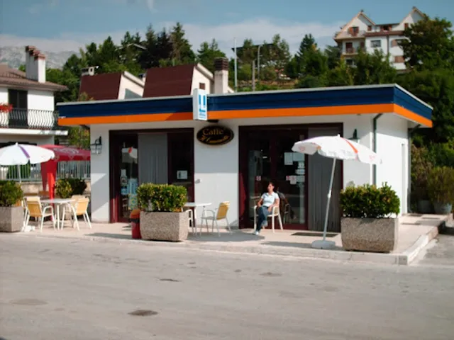 IL CAMINETTO BAR TABACCHI SCOMMESSE GIOCHI Stazione di servizio SANTILLI FUEL