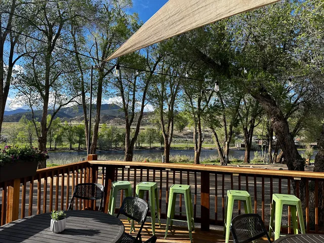 Dusty Rose Roadhouse