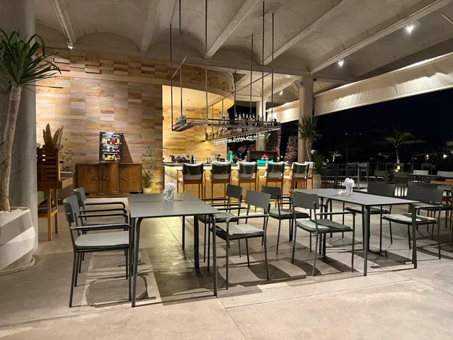 The Wave - Kep West Restaurant in Kep