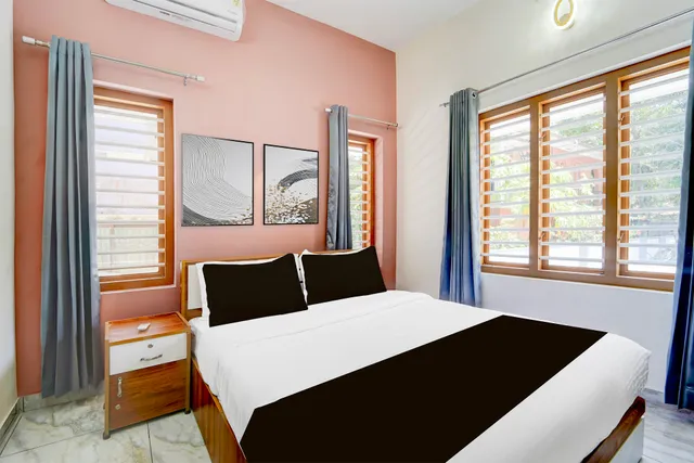 Collection O West Hills Railway Station Formerly Tapas