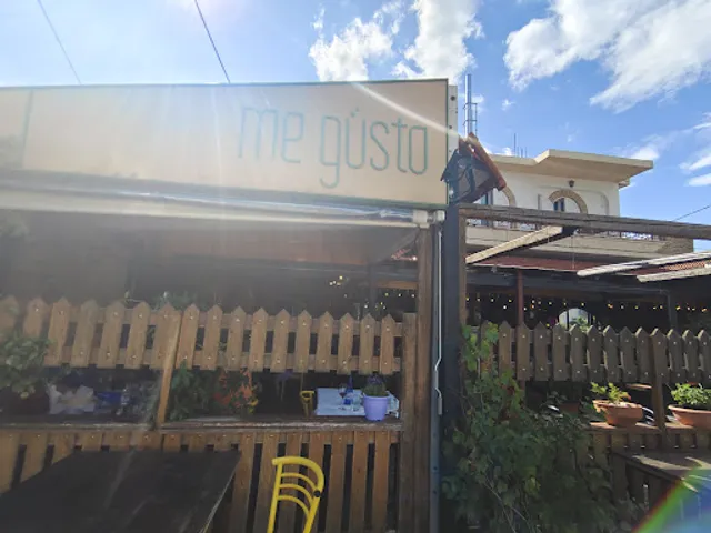"Me Gusto"