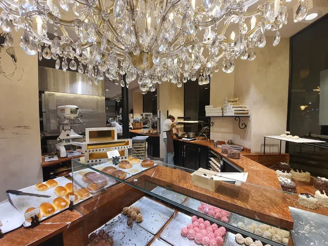 Aux Merveilleux de Fred