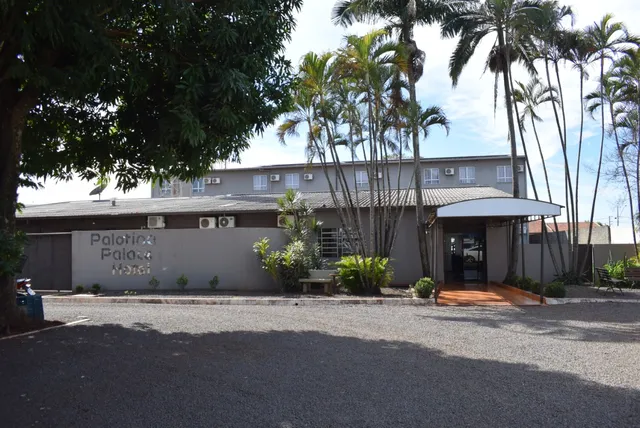 Palotina Palace Hotel