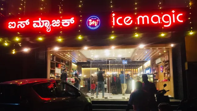 ICE MAGIC Restaurent & Cafe