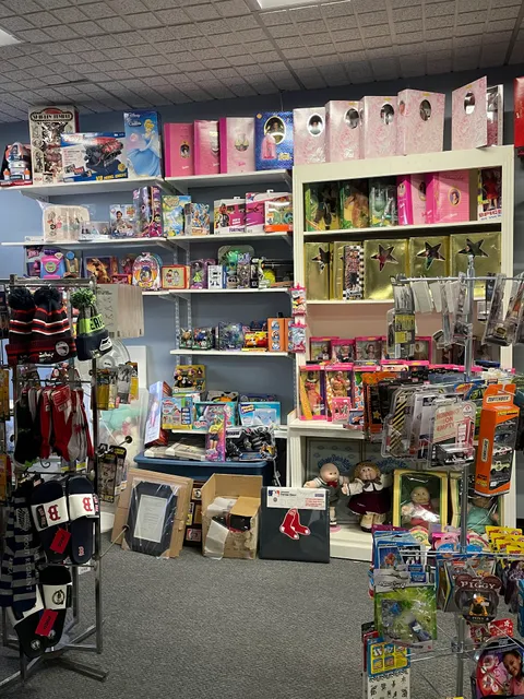 Evy’s Treasures And Collectibles