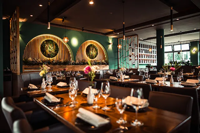 Moon Garden Restaurant