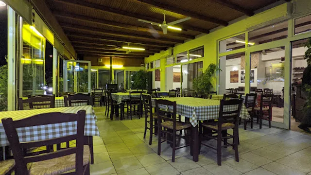 Taverna Trakas