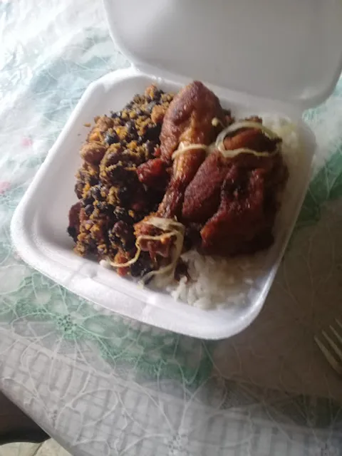 Restaurante M. A. Fogão à Lenha