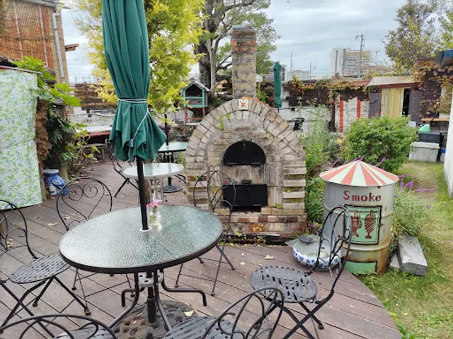 庭のパン屋さん