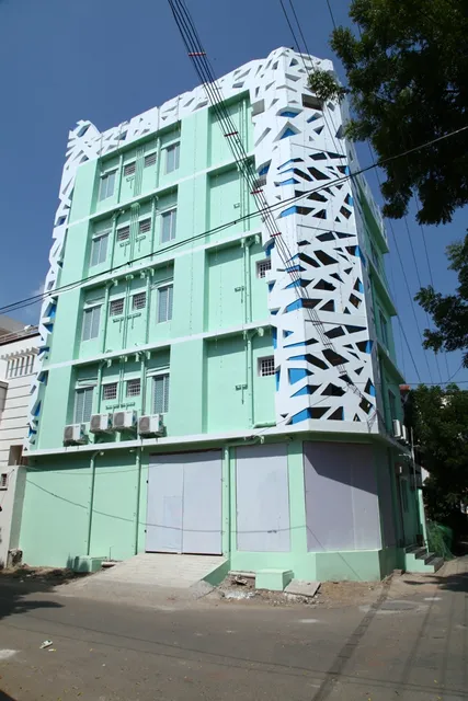 Hotel Srisant By Gravity Hospitality