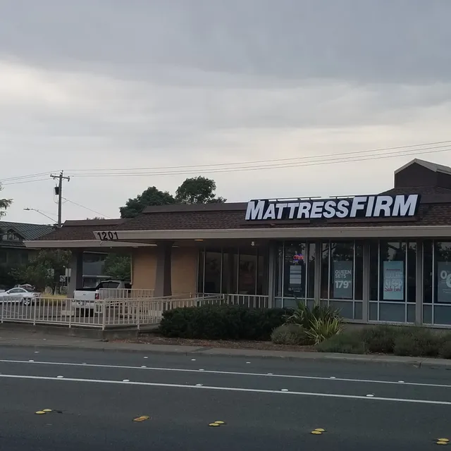 Mattress Firm Coddingtown