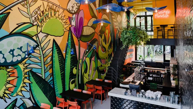 The Wings Paradise Rotterdam