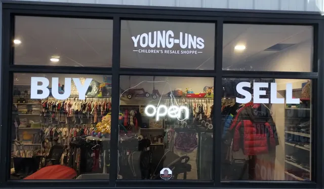 YOUNG-UNS Children's Resale Shoppe