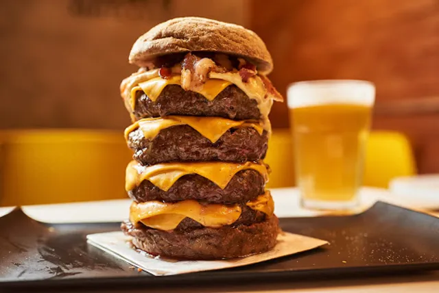 Meatz Burger N' Beer - Castelo - Hamburgueria
