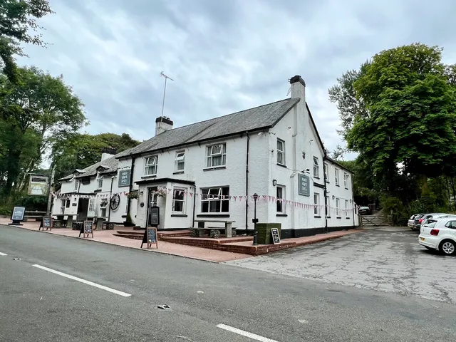 East Dart Inn