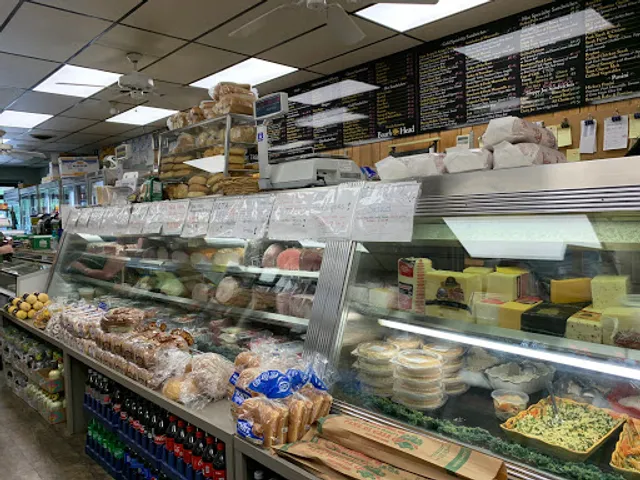 Hickory Tree Delicatessen