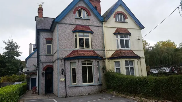 Shandon Bells Guest House