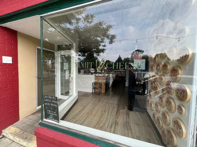The Summit Cheese Shoppe