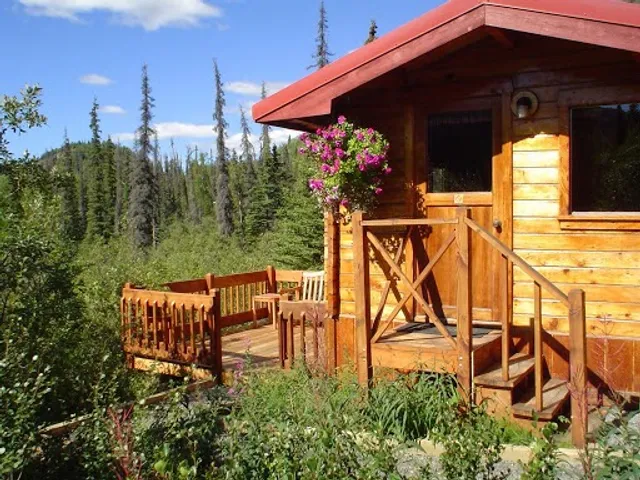 Tundra Rose Guest Cottages