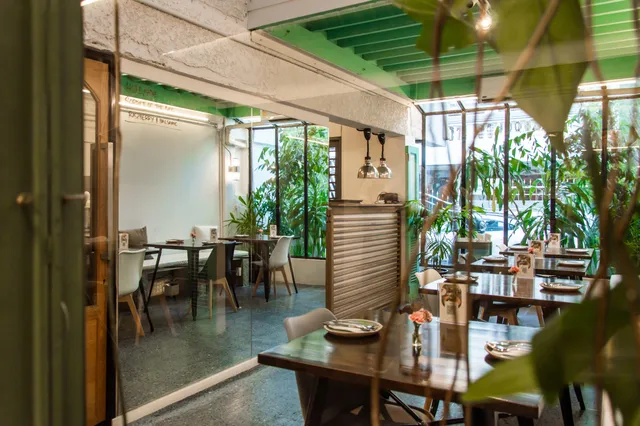 VERDE - Café & Restaurant