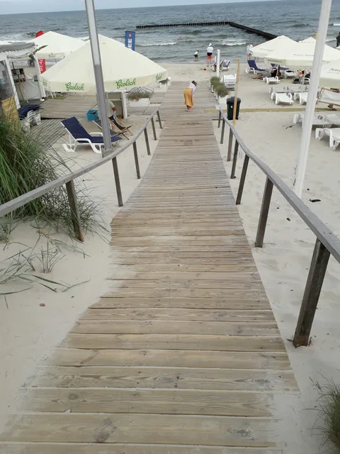 Szum Fal noclegi Dźwirzyno