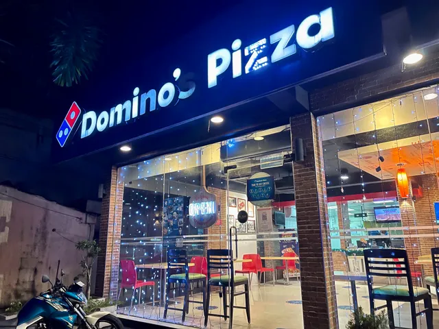 Domino's Pizza - Boralesgamuwa