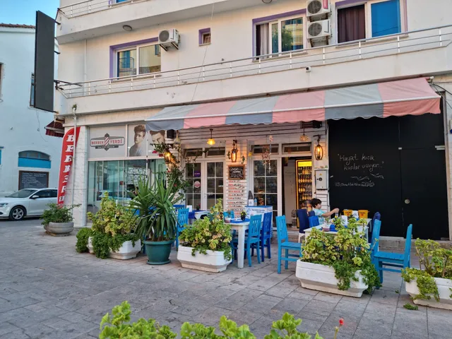 Peruş'un Meyhane Lezzetleri ~ Çeşme Ciğercisi