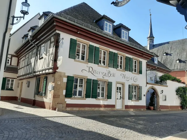 Hotel & Café Ritter von Böhl