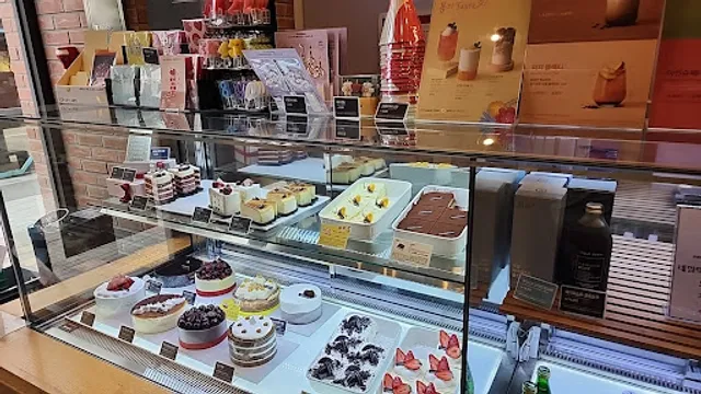 투썸플레이스 시흥배곧점