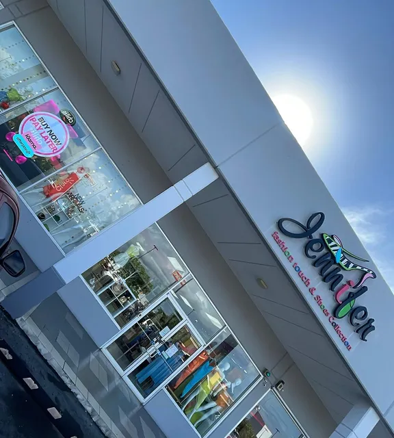 Jennifer Fashion Touch