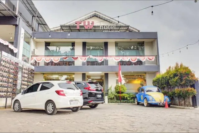 TW Hotel
