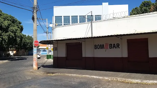 Bombar