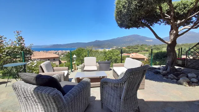 Résidence Hôtelière Casa Regina - Locations vacances à Propriano, vue panoramique mer, T2/T3