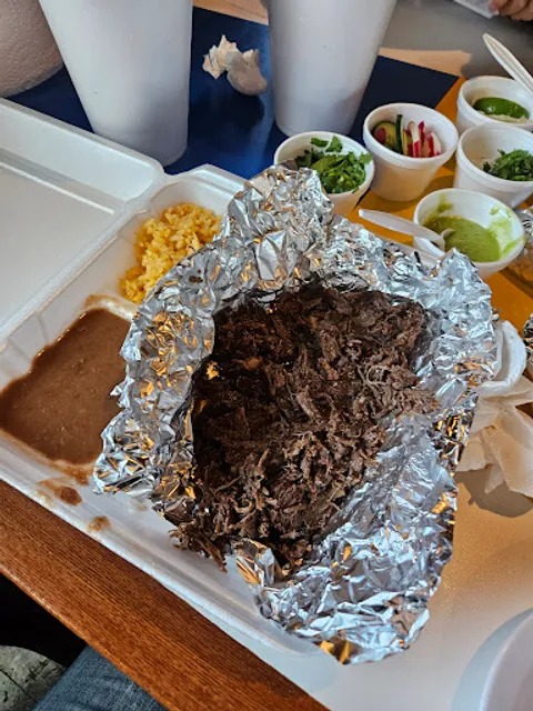 la popular panaderia y restaurante