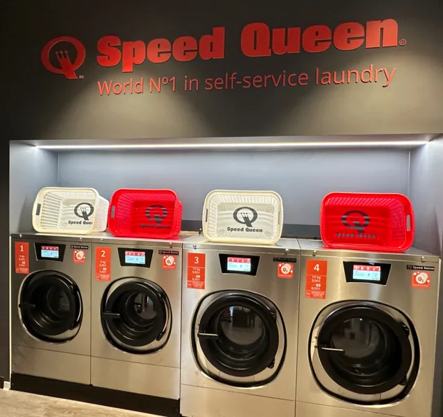 Lavanderia Self-Service Speed Queen Genova-Foce