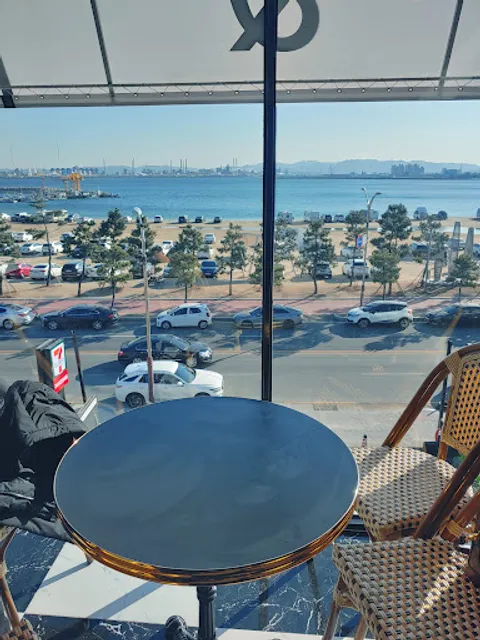 Butterful & Creamorous