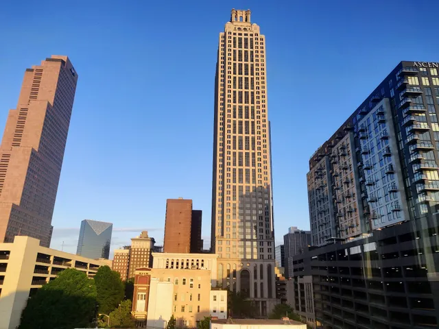 191 Peachtree Towers